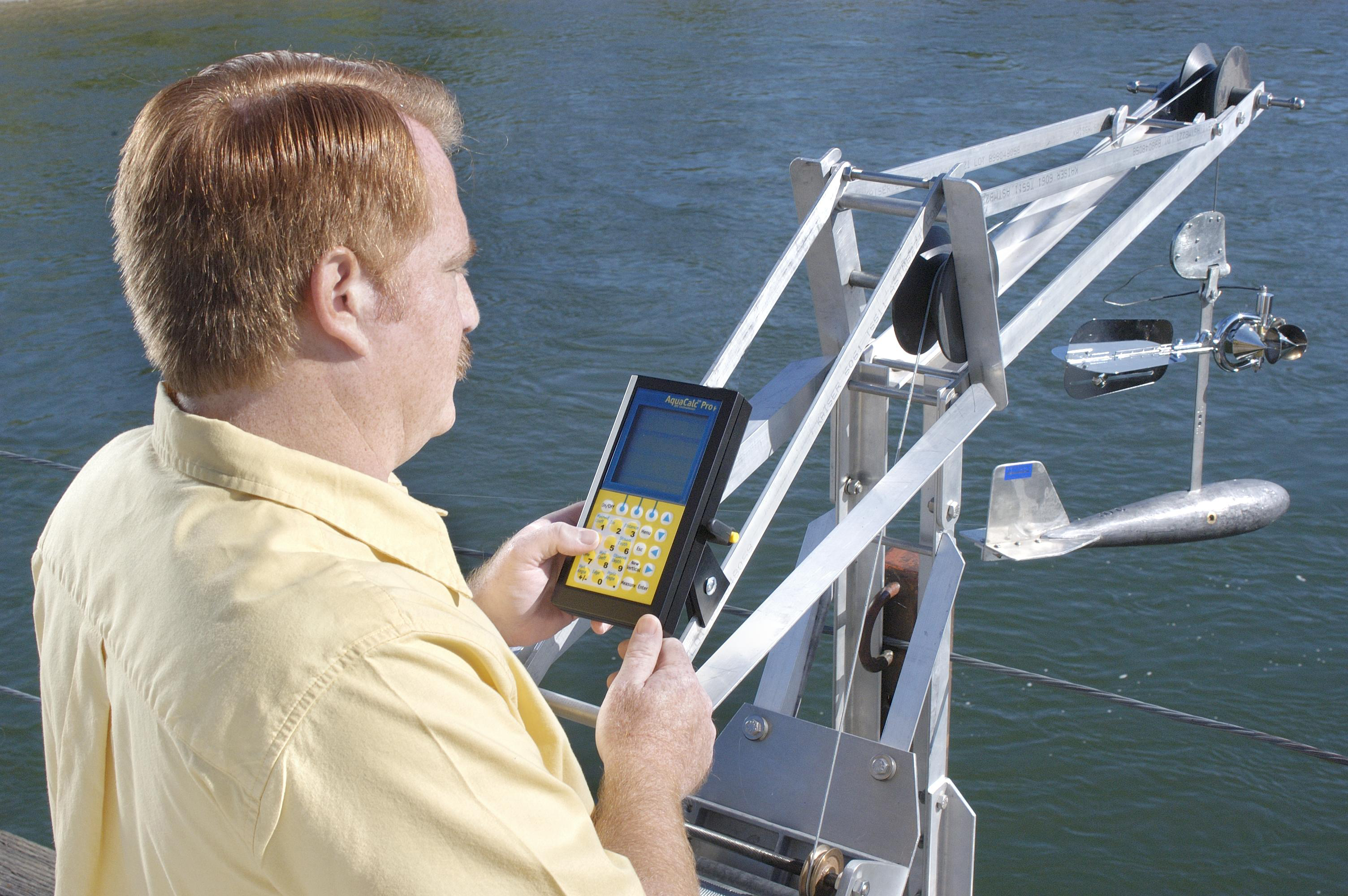 AquaCalc_Pro_Plus_on_Bridge_Crane AquaCalc_Pro_Plus_on_Bridge_Crane